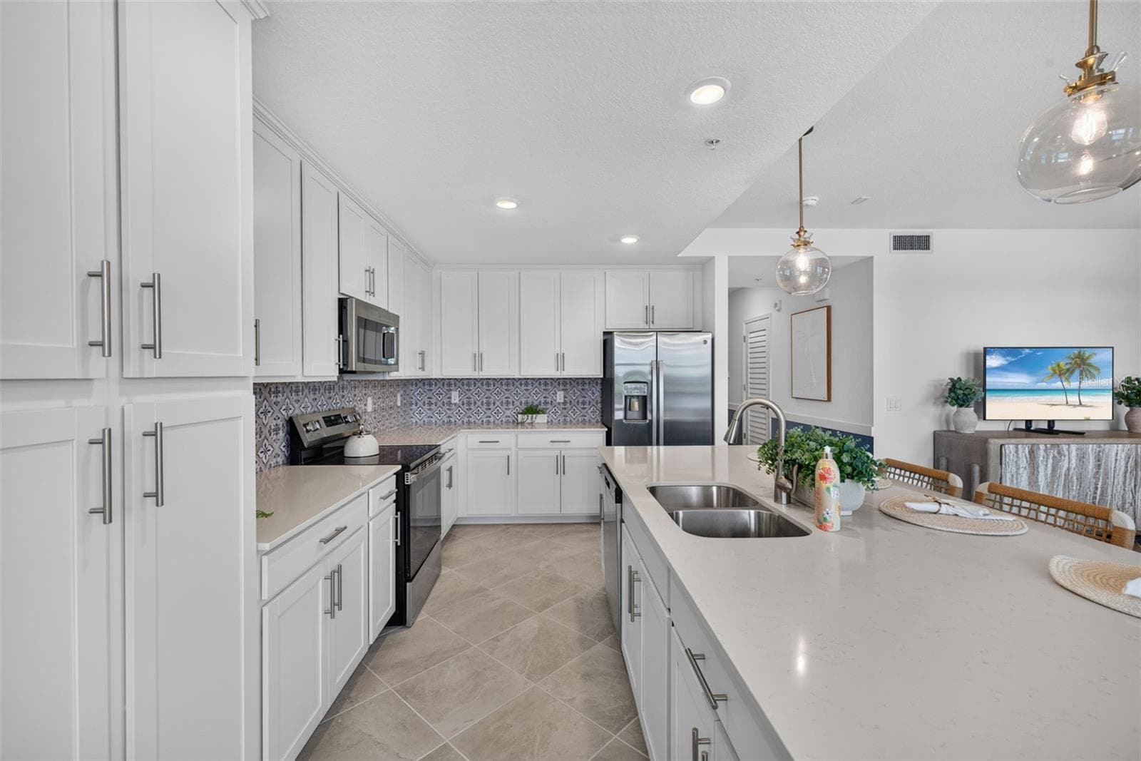 Condominium at 15405 GREEN ACRES AVE #2332, PUNTA GORDA, photo 13 of 33