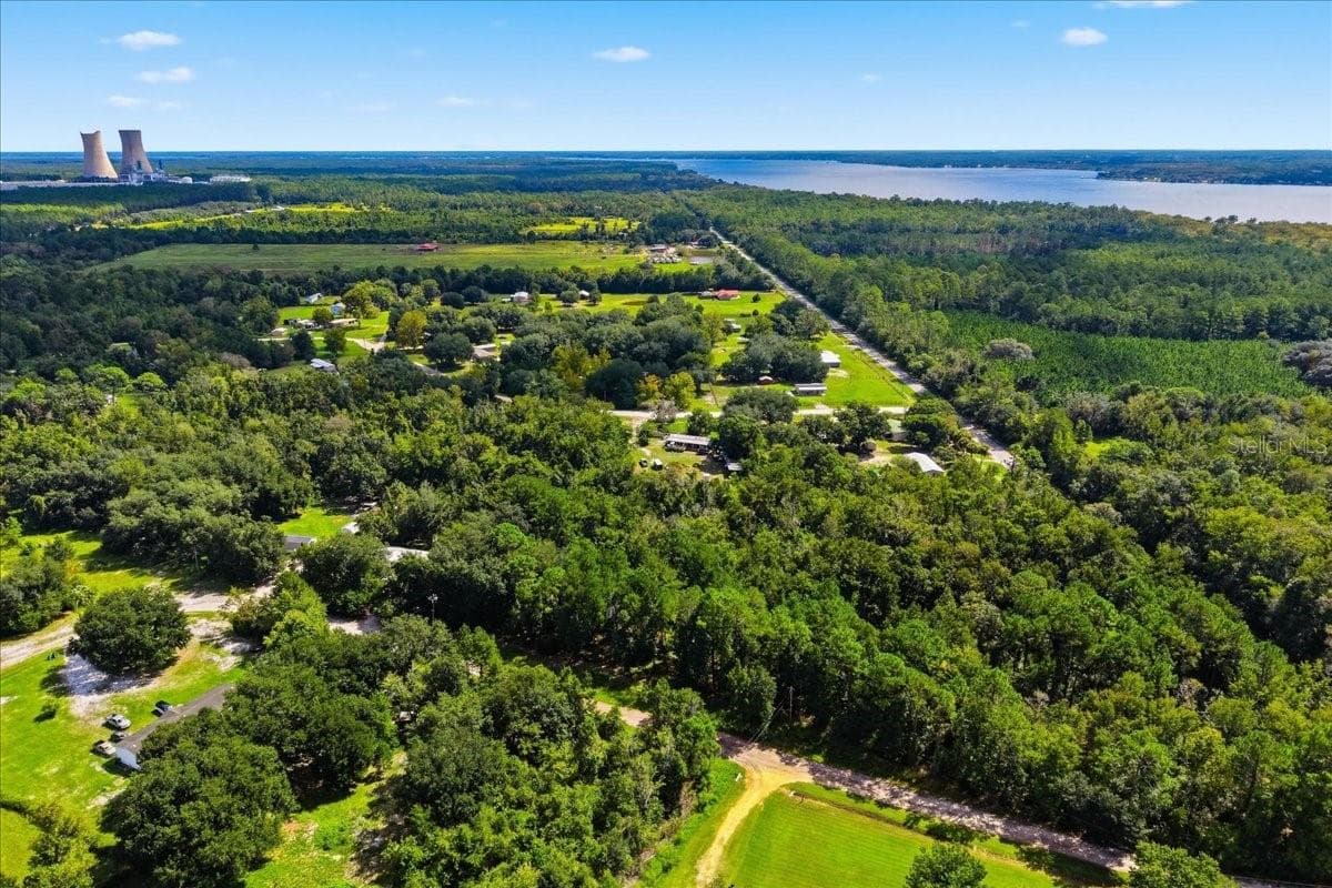 Land at 108 MILLER DR, PALATKA, photo 7 of 12