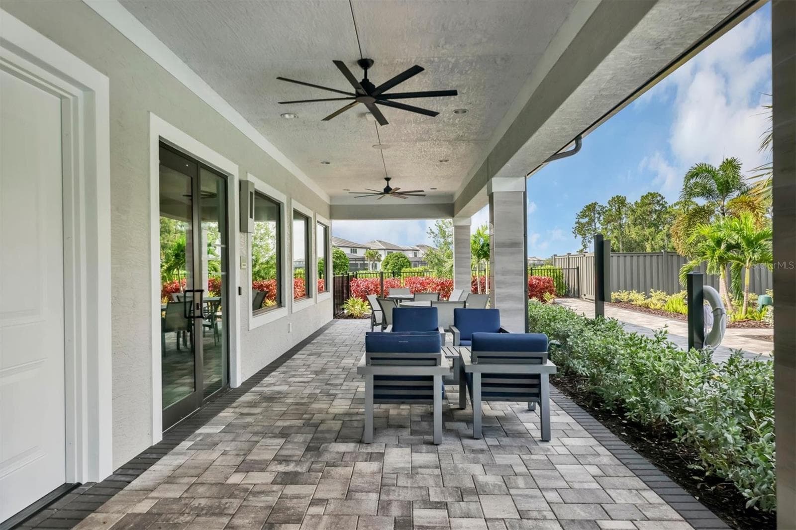 Single Family Residence at 6126 BLUESTAR CT, LAKEWOOD RANCH, photo 43 of 52