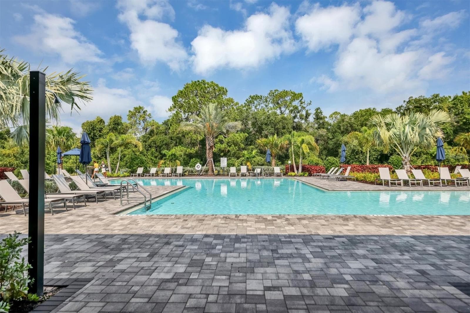 Single Family Residence at 6126 BLUESTAR CT, LAKEWOOD RANCH, photo 34 of 52