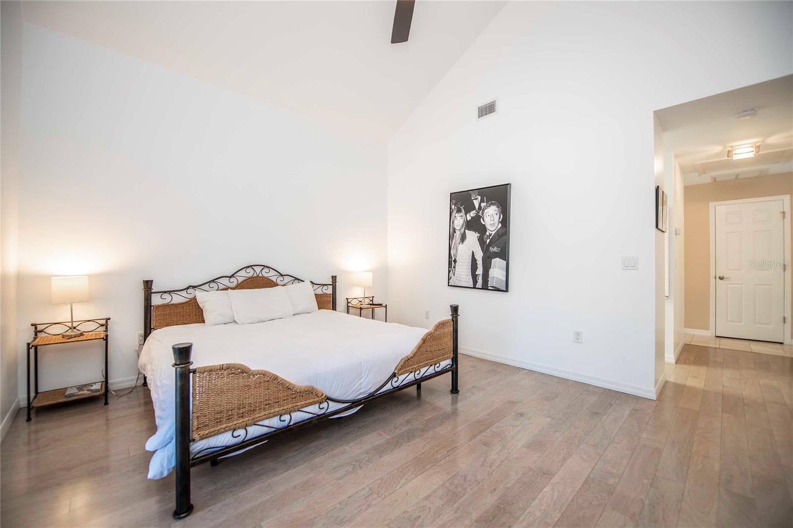 Single Family Residence at 12941 BELLERIVE DR, CLERMONT, photo 12 of 36