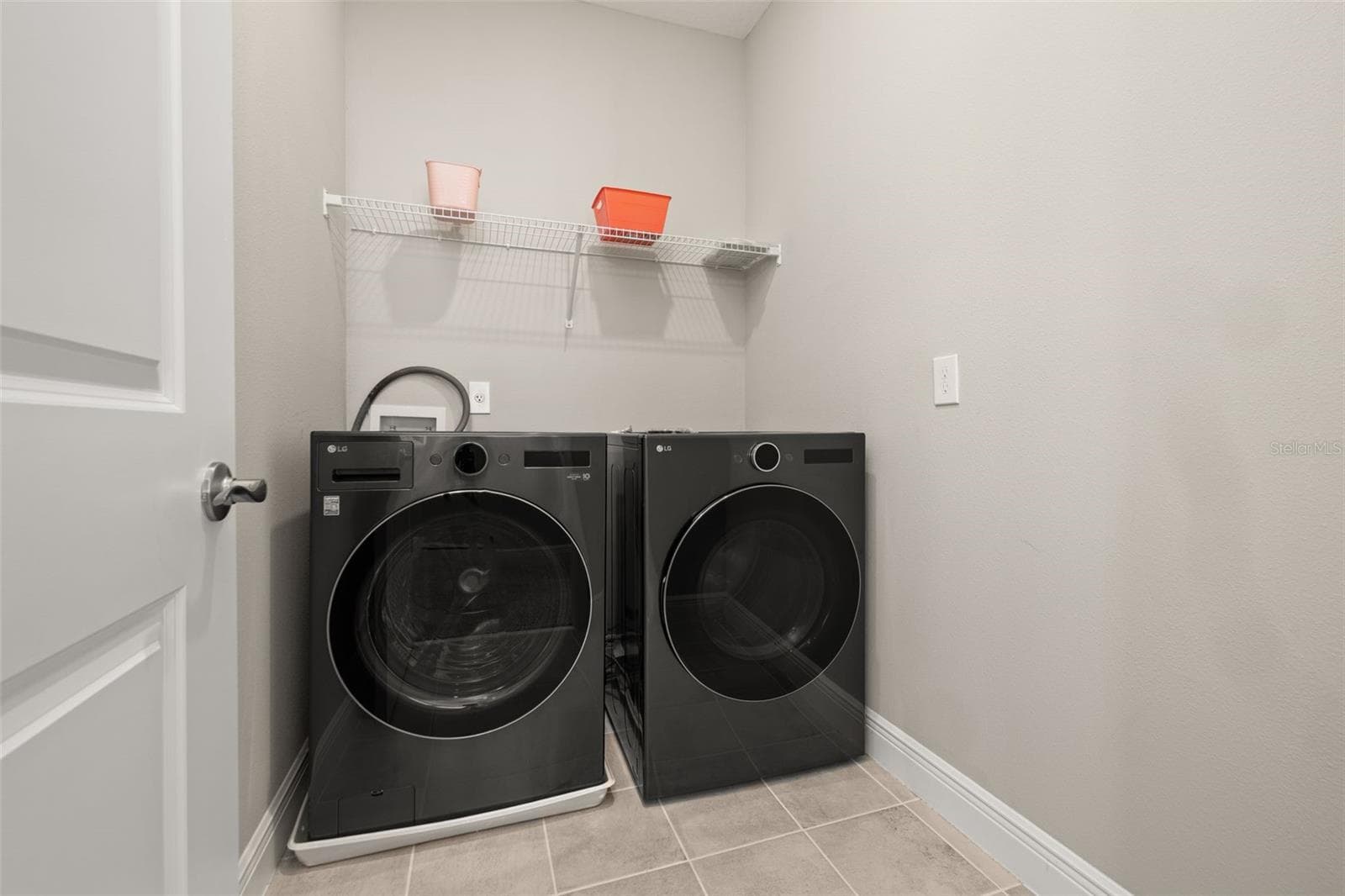 Upstairs laundry room - 14099 FRASIER ST, WINTER GARDEN