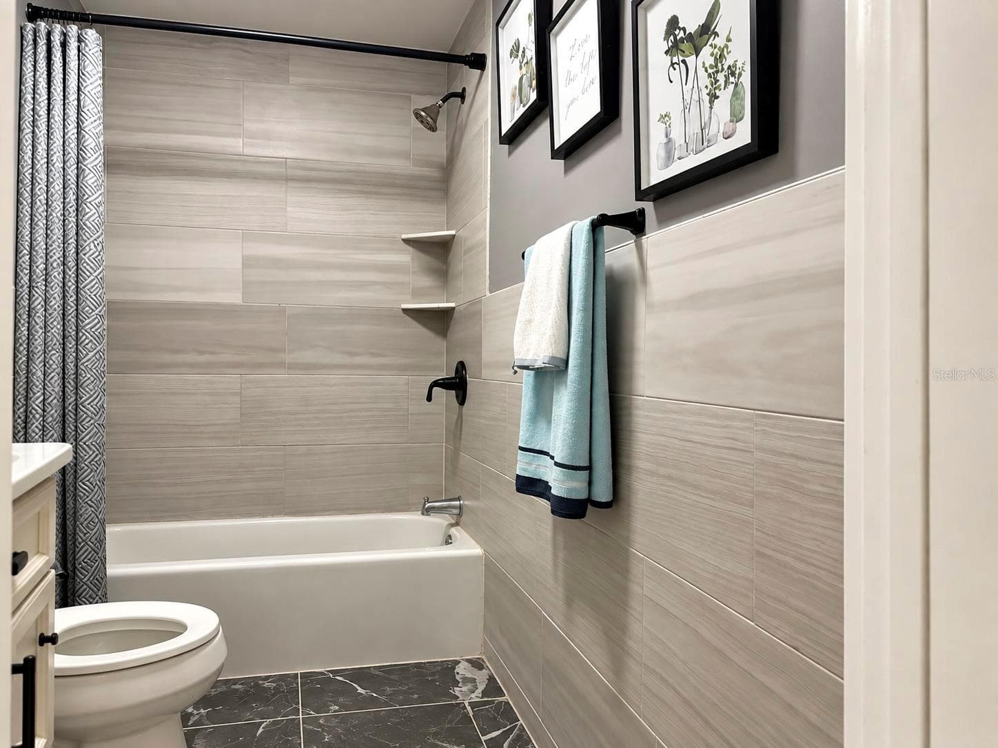 2nd Bathroom - 4012 CORNISH DR, TALLAHASSEE