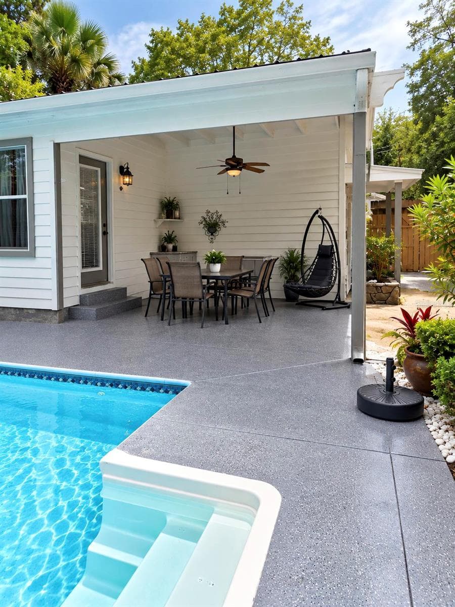Pool/Porch - 4012 CORNISH DR, TALLAHASSEE