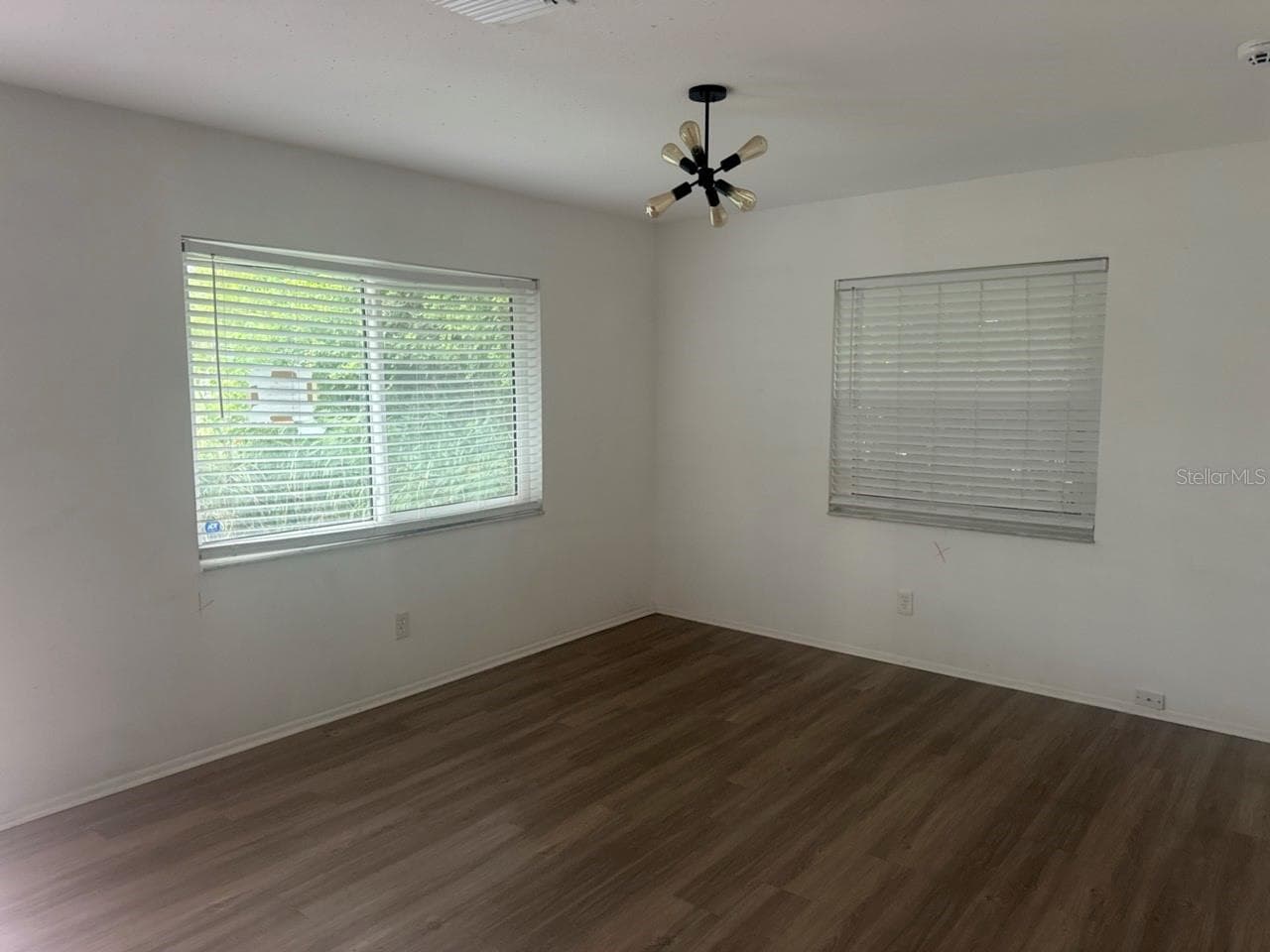 Single Family Residence at 6199 59TH PL N, ST PETERSBURG, photo 4 of 12