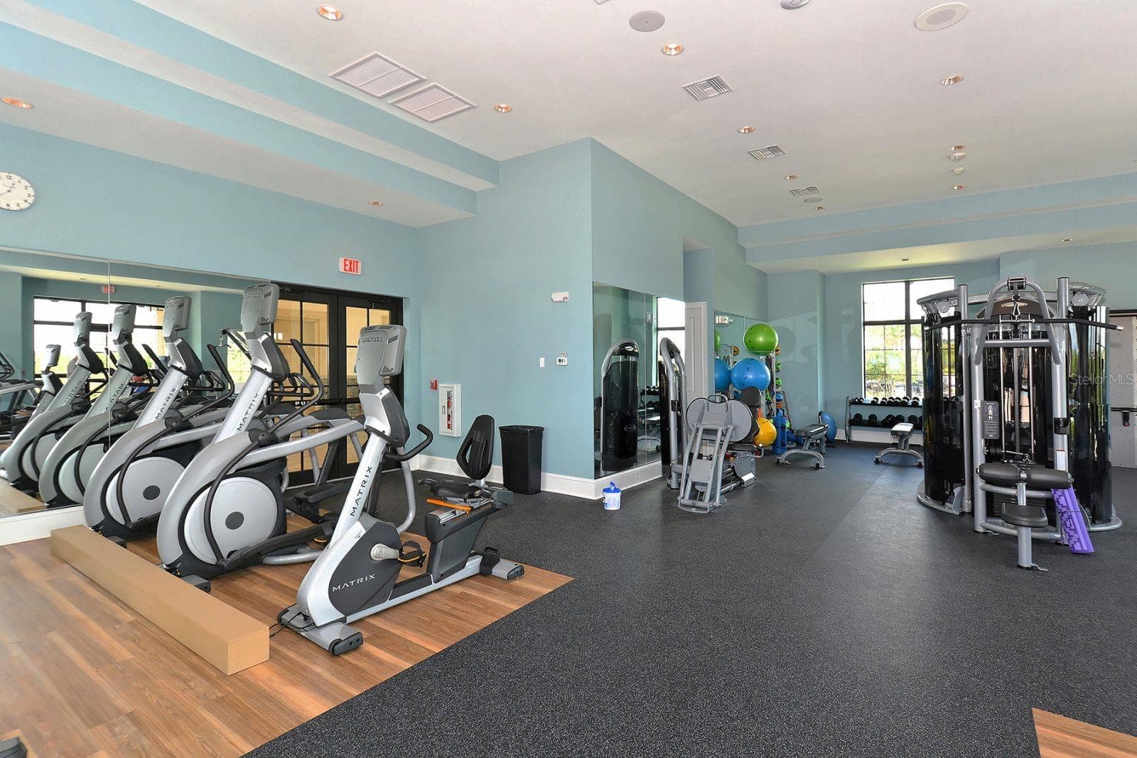 Single Family Residence at 16720 BERWICK TER, LAKEWOOD RANCH, photo 52 of 57