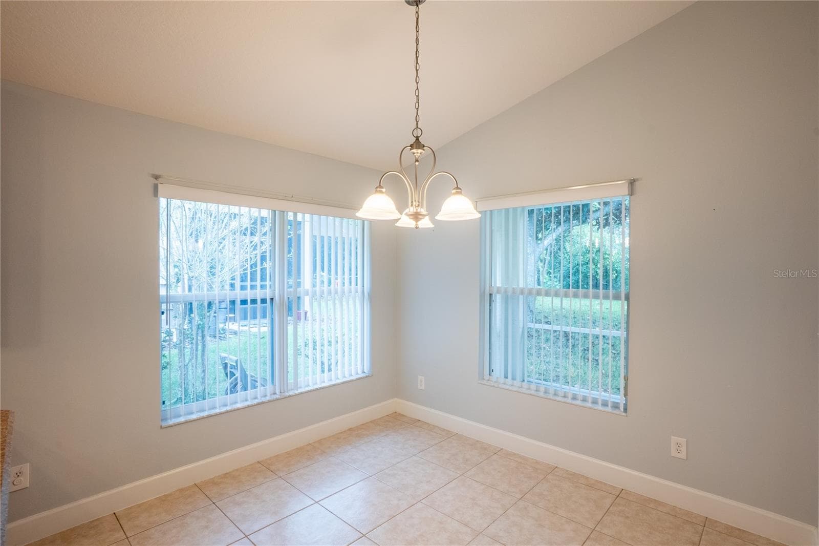 Single Family Residence at 74 SOUTHLAKE DR, PALM COAST, photo 35 of 76