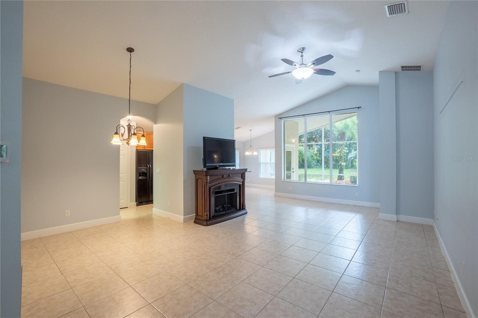 Single Family Residence at 74 SOUTHLAKE DR, PALM COAST, photo 46 of 76