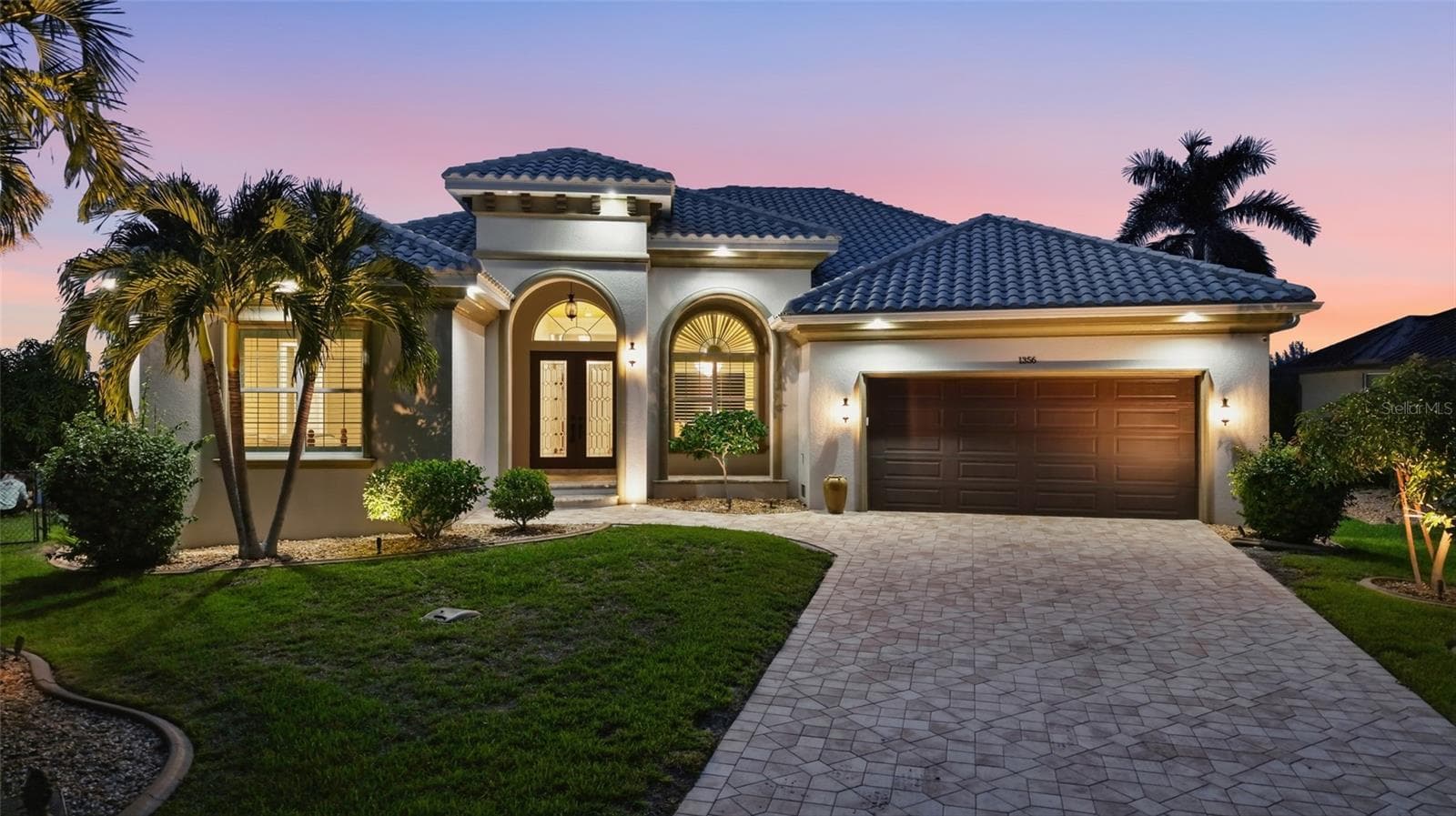 1356 GREBE DR