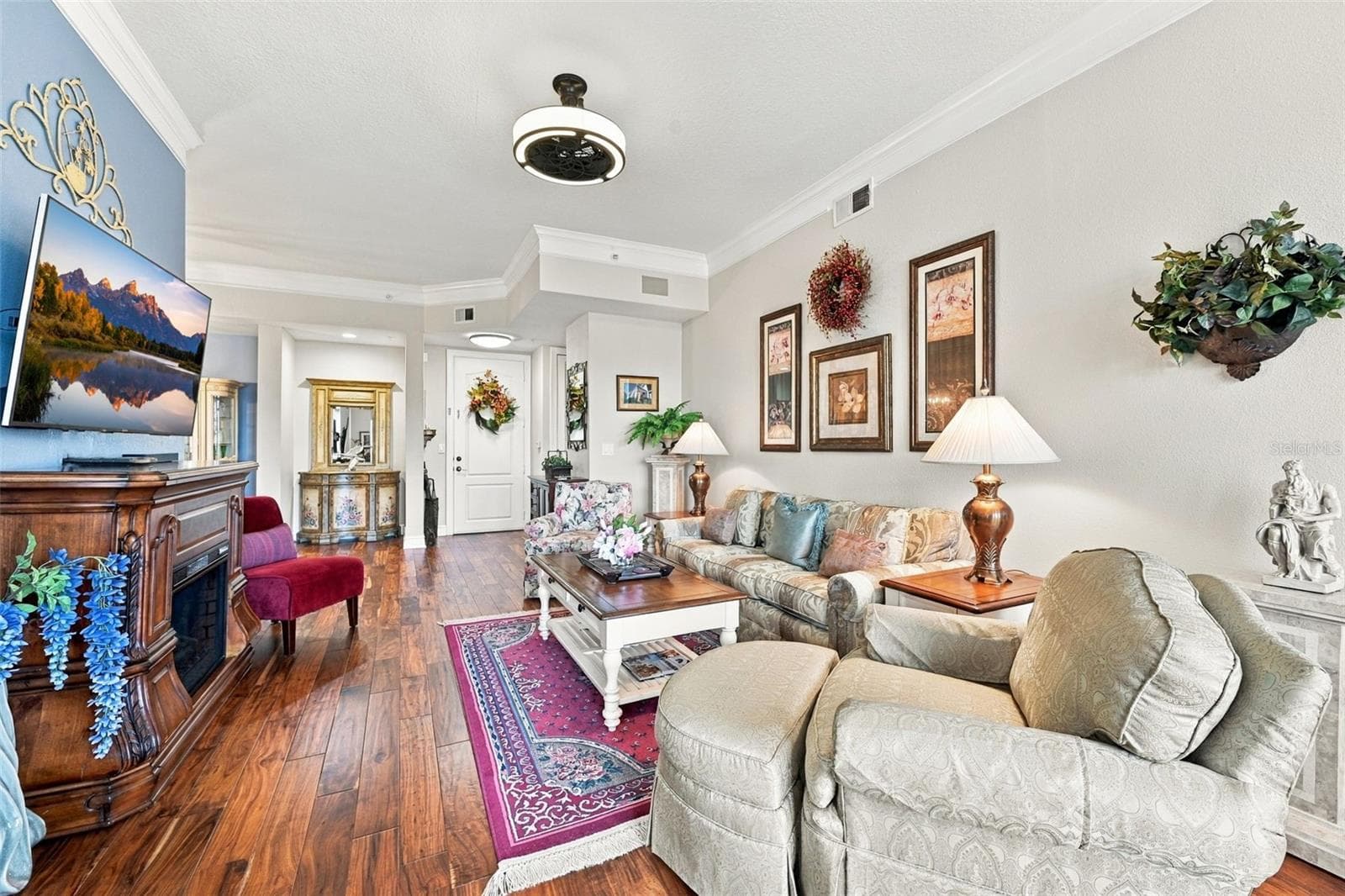 Spacious Living Room - 501 MIRASOL CIR #411, CELEBRATION