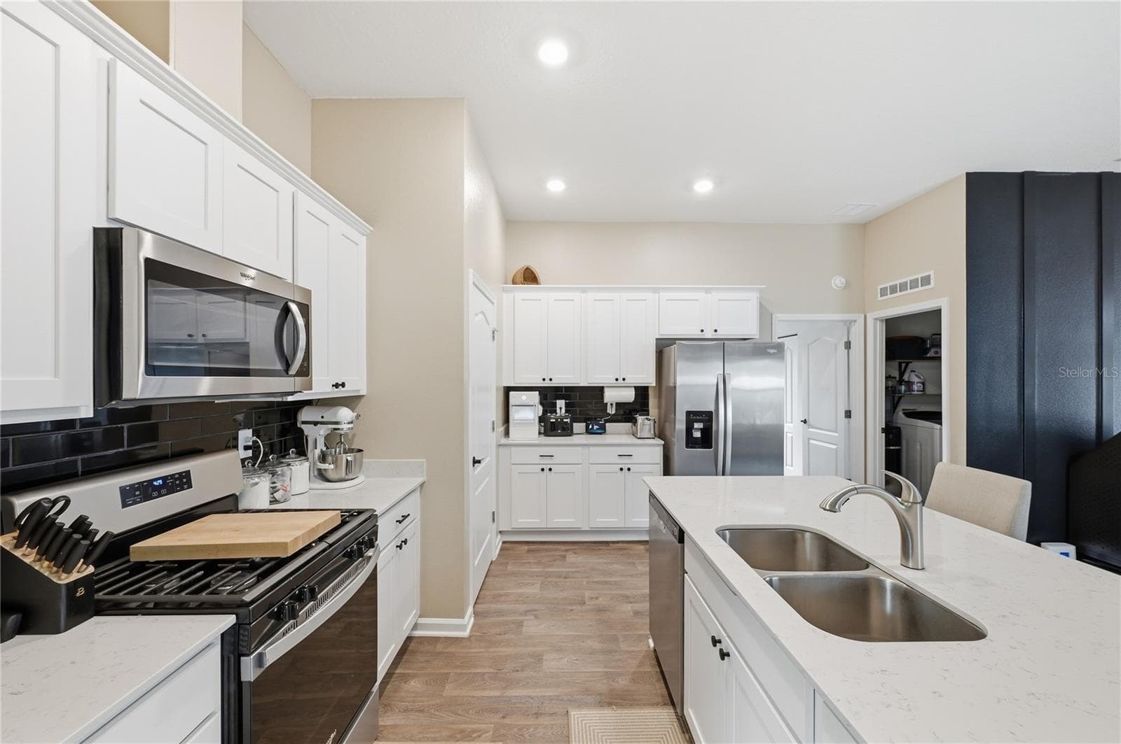 Single Family Residence at 4 CADDY CT, BUNNELL, photo 6 of 31
