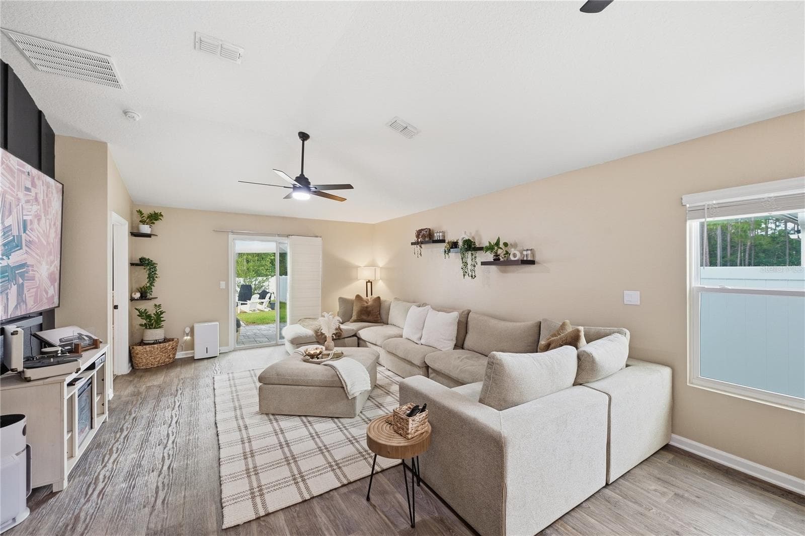 Single Family Residence at 4 CADDY CT, BUNNELL, photo 8 of 31