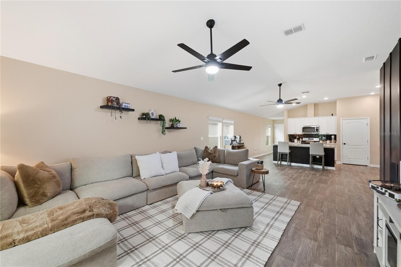 Single Family Residence at 4 CADDY CT, BUNNELL, photo 9 of 31