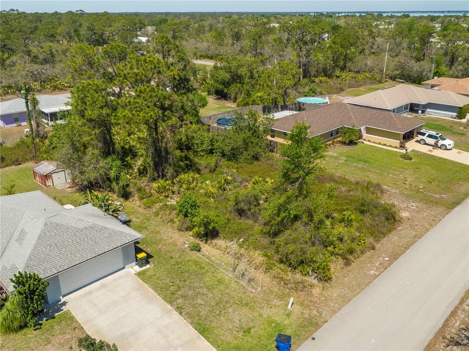Land at 501 JUPITER AVE NW, LAKE PLACID, photo 5 of 6
