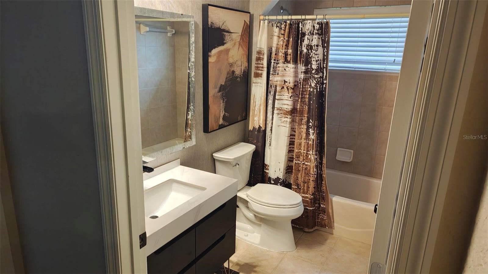 Single Family Residence at 11071 SE 174TH LOOP, SUMMERFIELD, photo 5 of 21