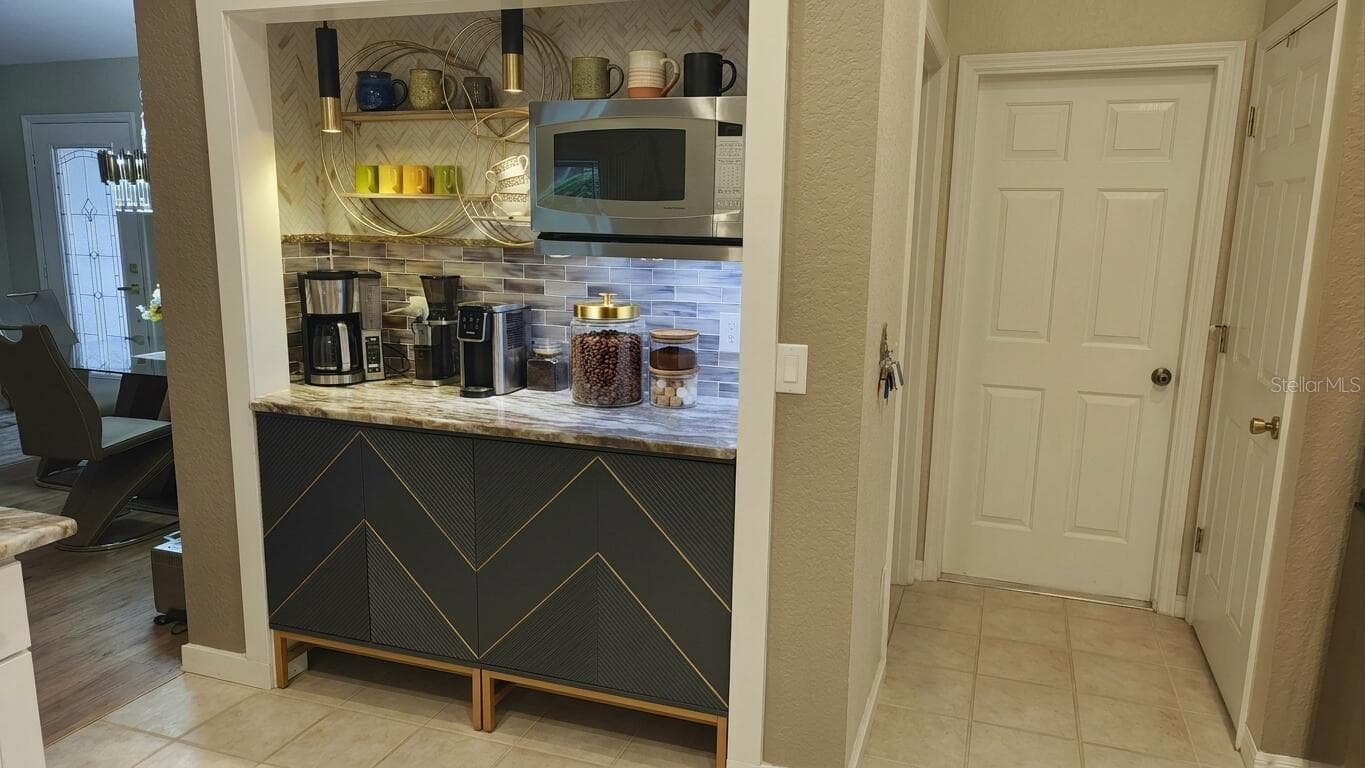 Single Family Residence at 11071 SE 174TH LOOP, SUMMERFIELD, photo 17 of 21