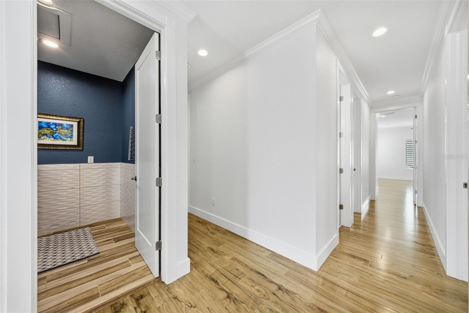 Single Family Residence at 4835 W BAY VILLA AVE, TAMPA, photo 11 of 66