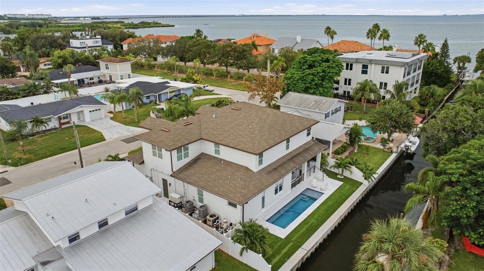 Single Family Residence at 4835 W BAY VILLA AVE, TAMPA, photo 61 of 66