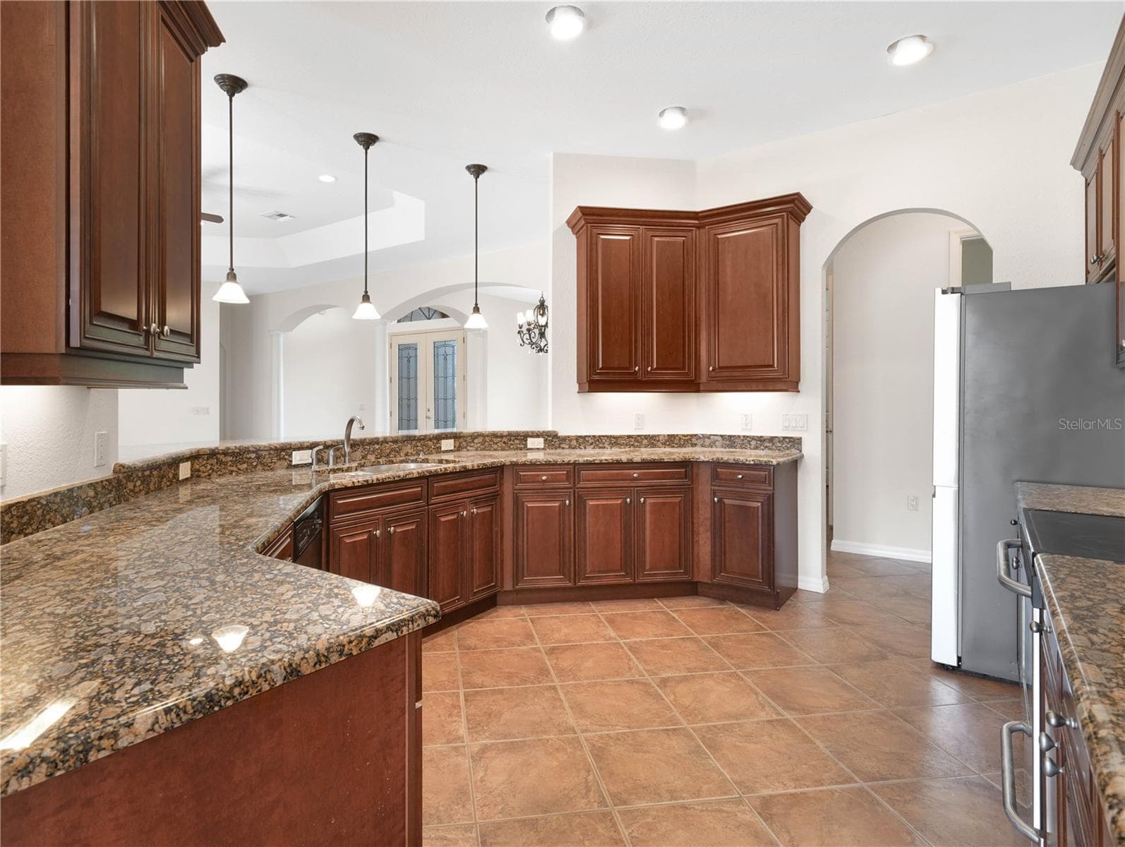 Single Family Residence at 4497 STRATHMORE DR, LAKE WALES, photo 4 of 73