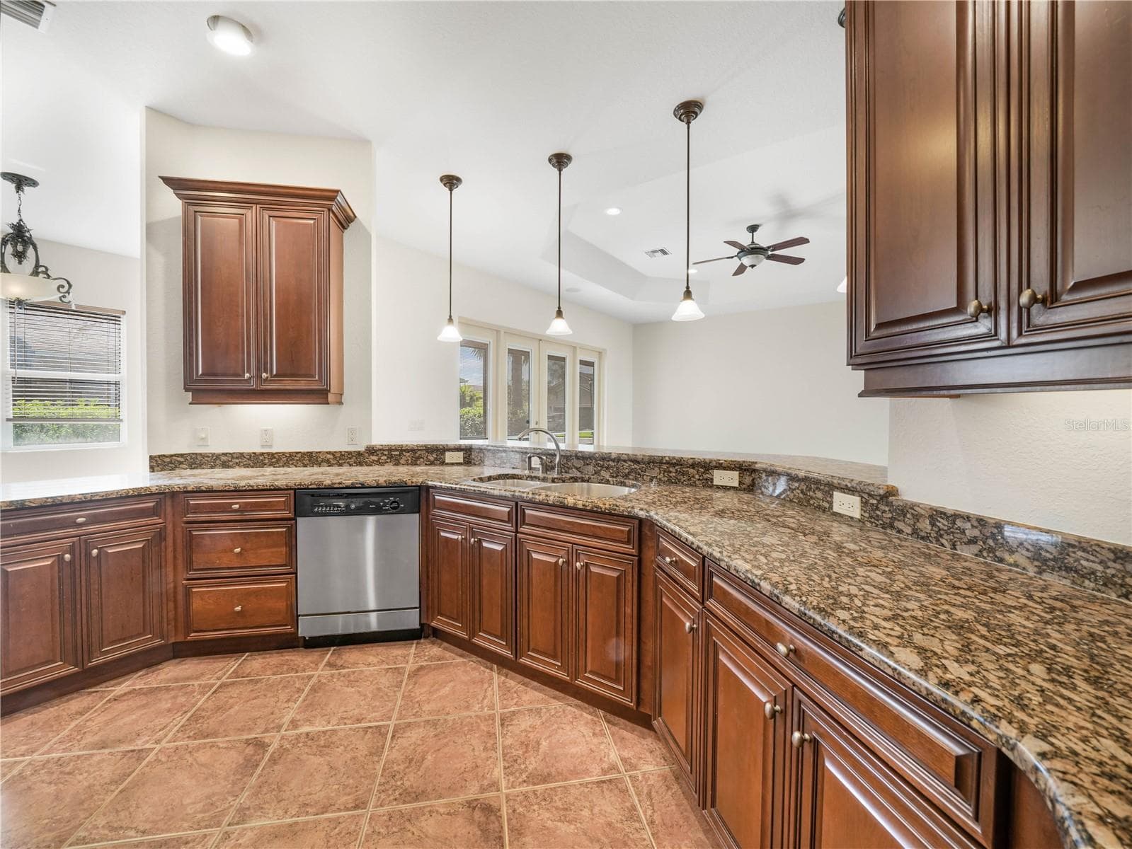 Single Family Residence at 4497 STRATHMORE DR, LAKE WALES, photo 6 of 73