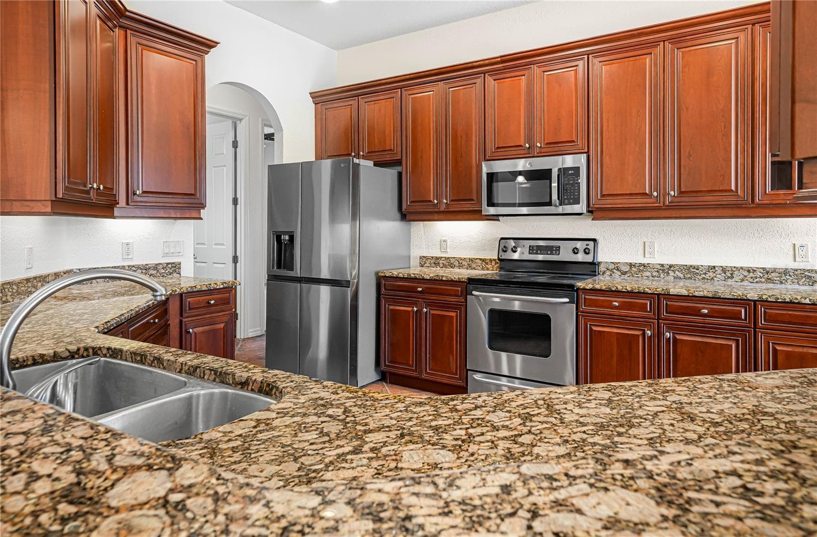 Single Family Residence at 4497 STRATHMORE DR, LAKE WALES, photo 7 of 73