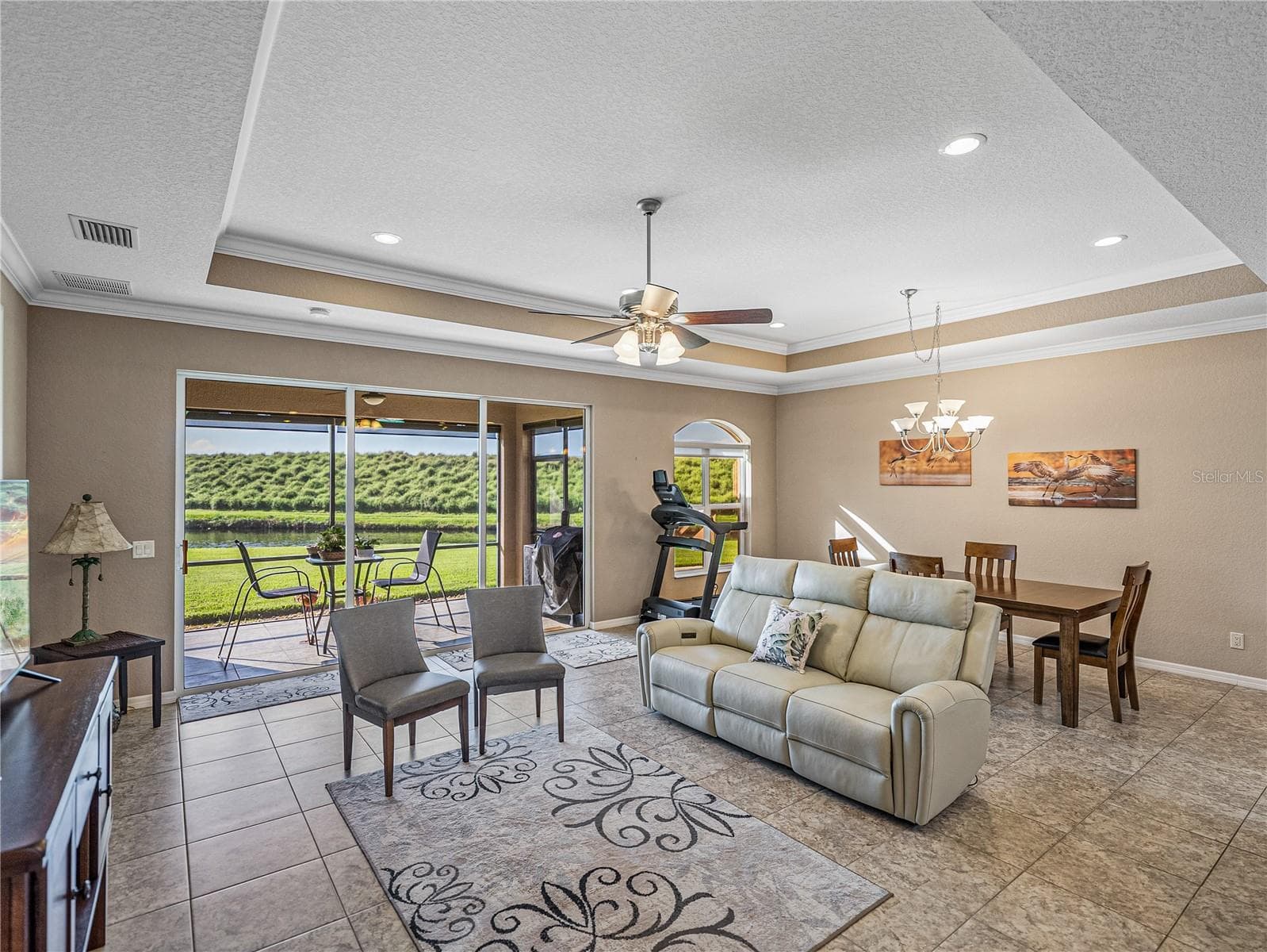 Living room - 3834 LITCHFIELD LOOP, LAKE WALES