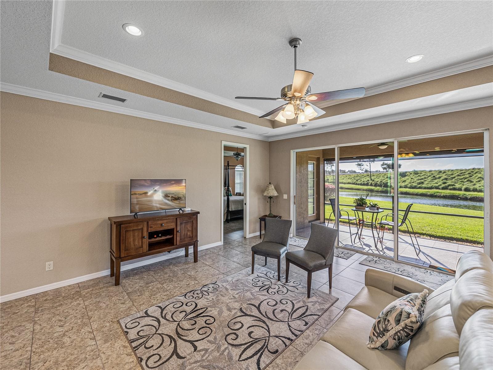 Living room - 3834 LITCHFIELD LOOP, LAKE WALES