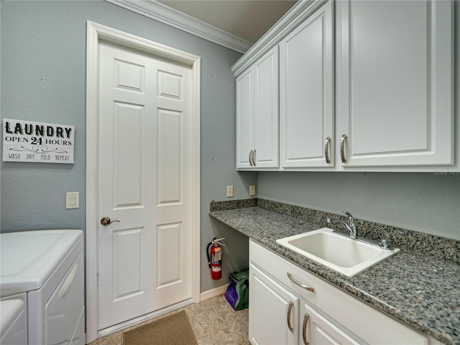Laundery room - 3834 LITCHFIELD LOOP, LAKE WALES