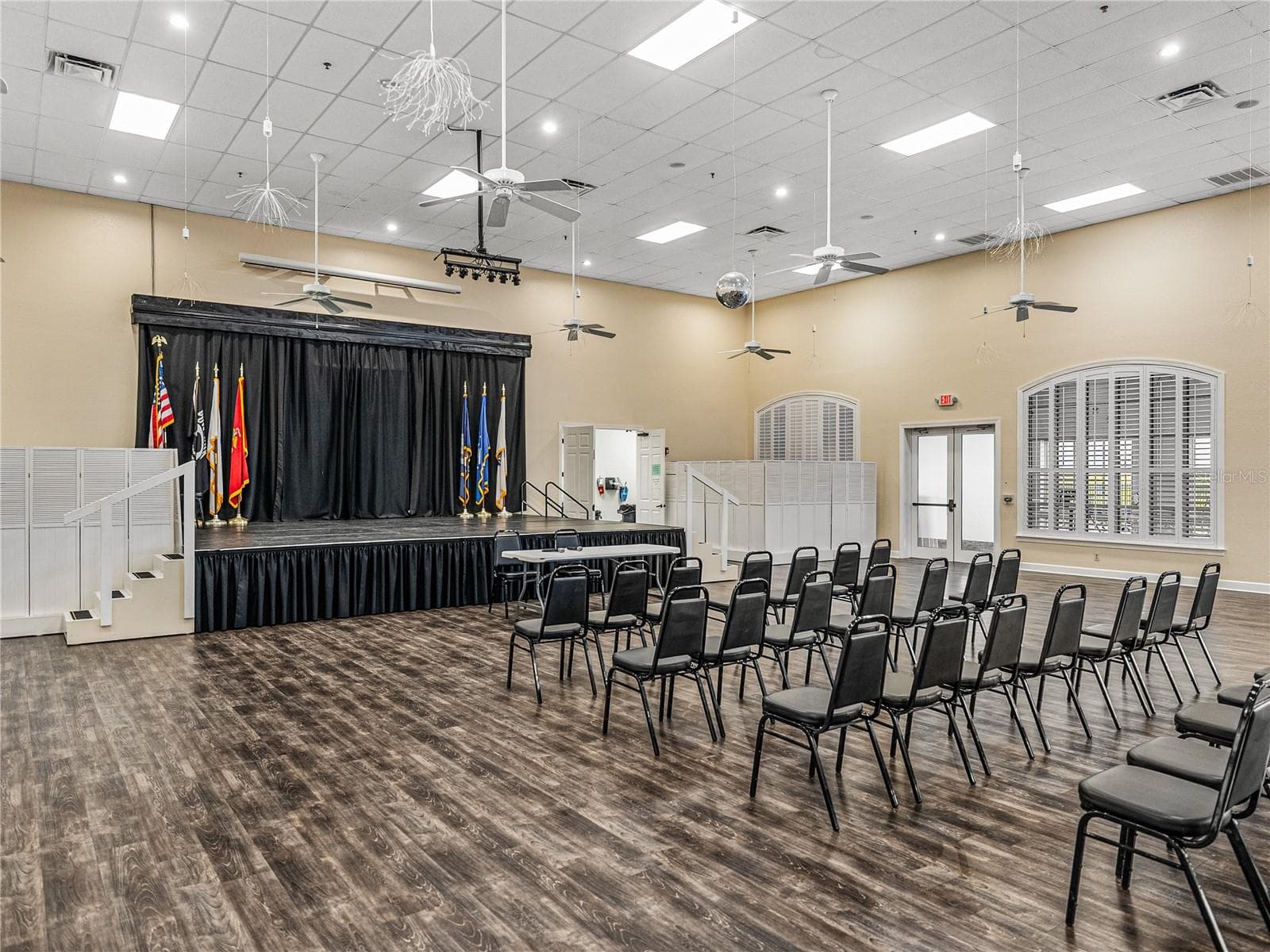 HFC community room - 3834 LITCHFIELD LOOP, LAKE WALES
