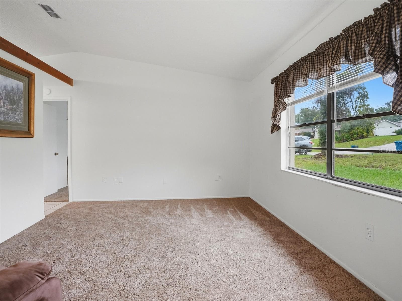 Single Family Residence at 301 KILLINGER AVE, SPRING HILL, photo 13 of 30