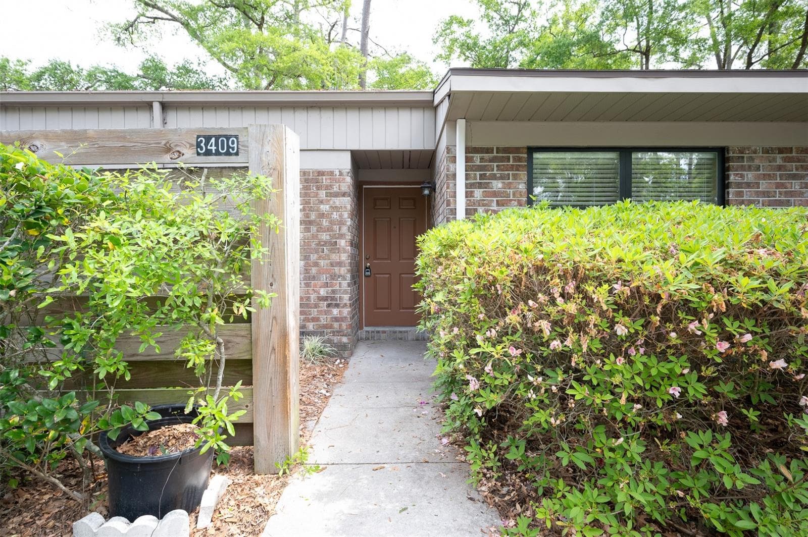 3409 NW 52ND TER