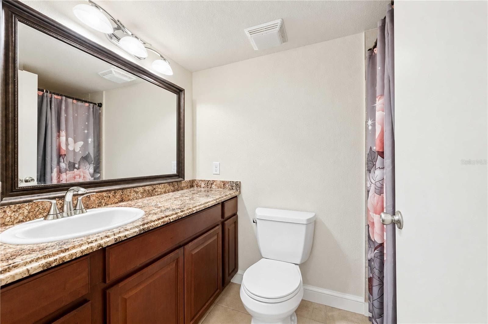 Condominium at 1999 KINGS HWY #16B, PORT CHARLOTTE, photo 11 of 21
