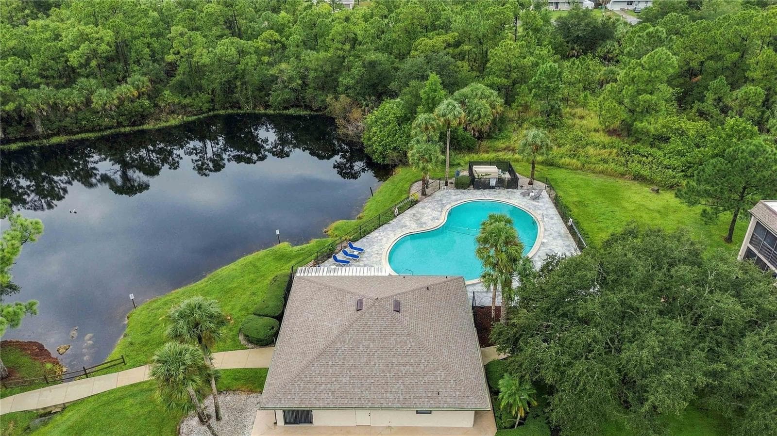 Condominium at 1999 KINGS HWY #16B, PORT CHARLOTTE, photo 21 of 21