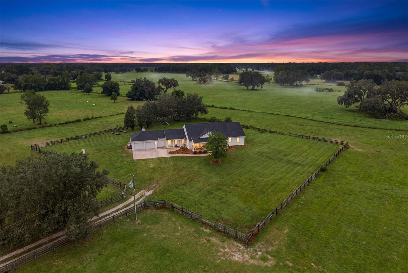 Single Family Residence at 18351 KUKA LN, SPRING HILL, photo 2 of 75