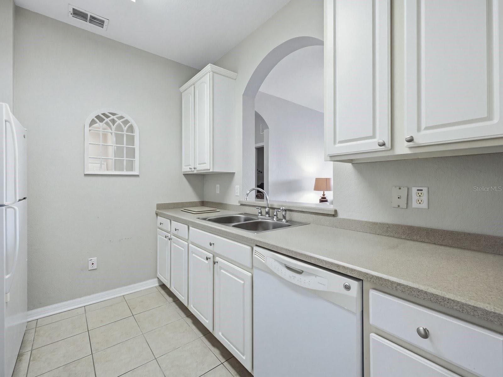 Condominium at 1357 VENEZIA CT #402, DAVENPORT, photo 13 of 39