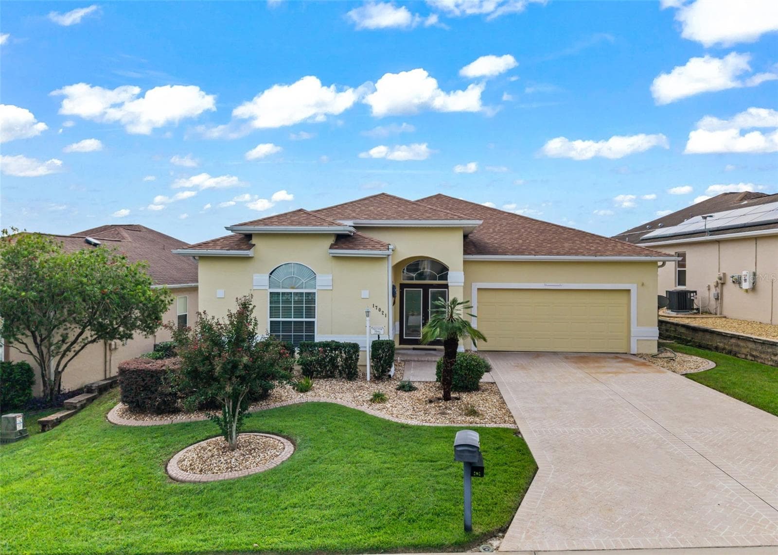 Paver Driveway & Walkway - 17021 SE 115TH TERRACE RD, SUMMERFIELD