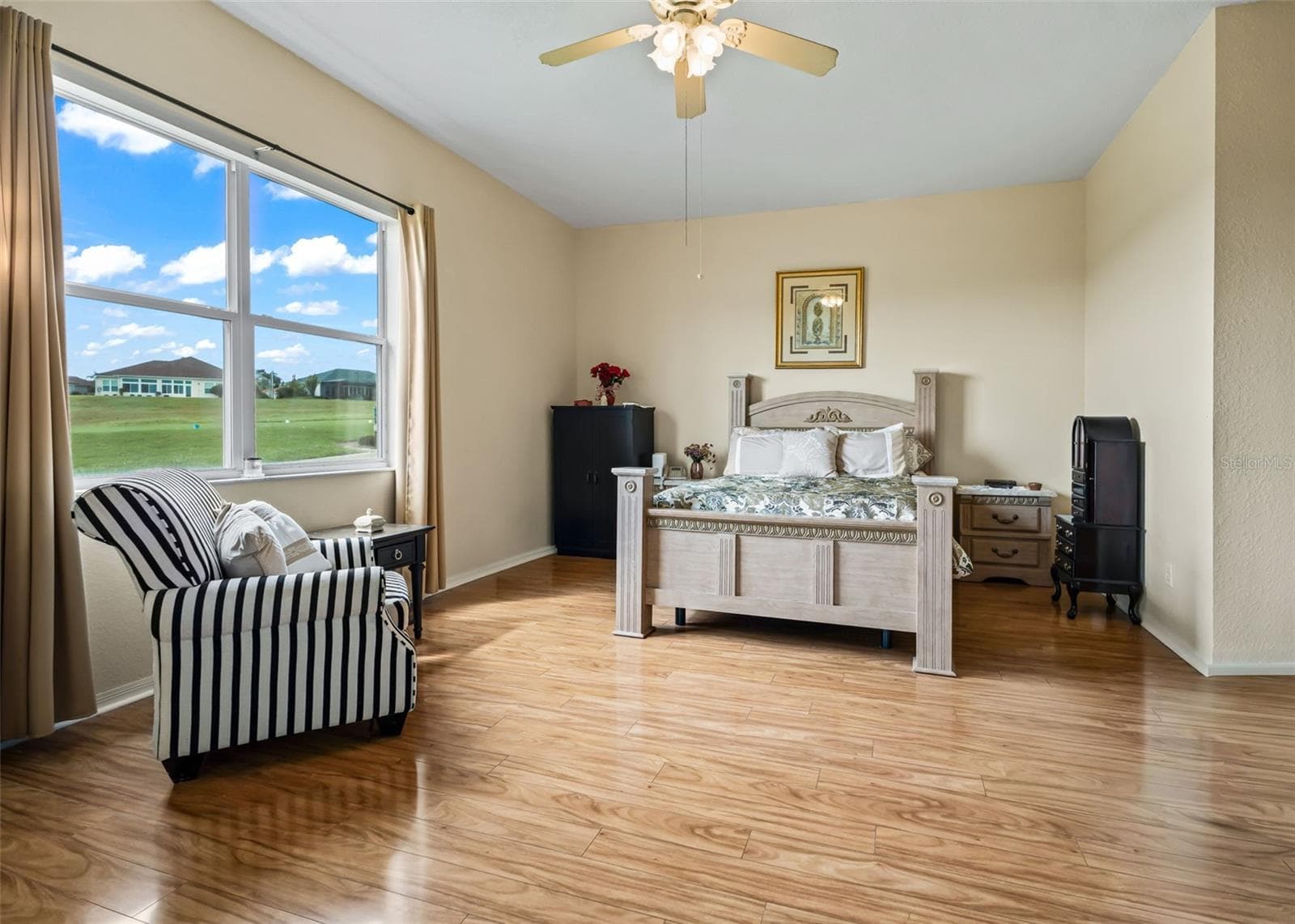 Primary Suite w/Laminate Flooriing - 17021 SE 115TH TERRACE RD, SUMMERFIELD