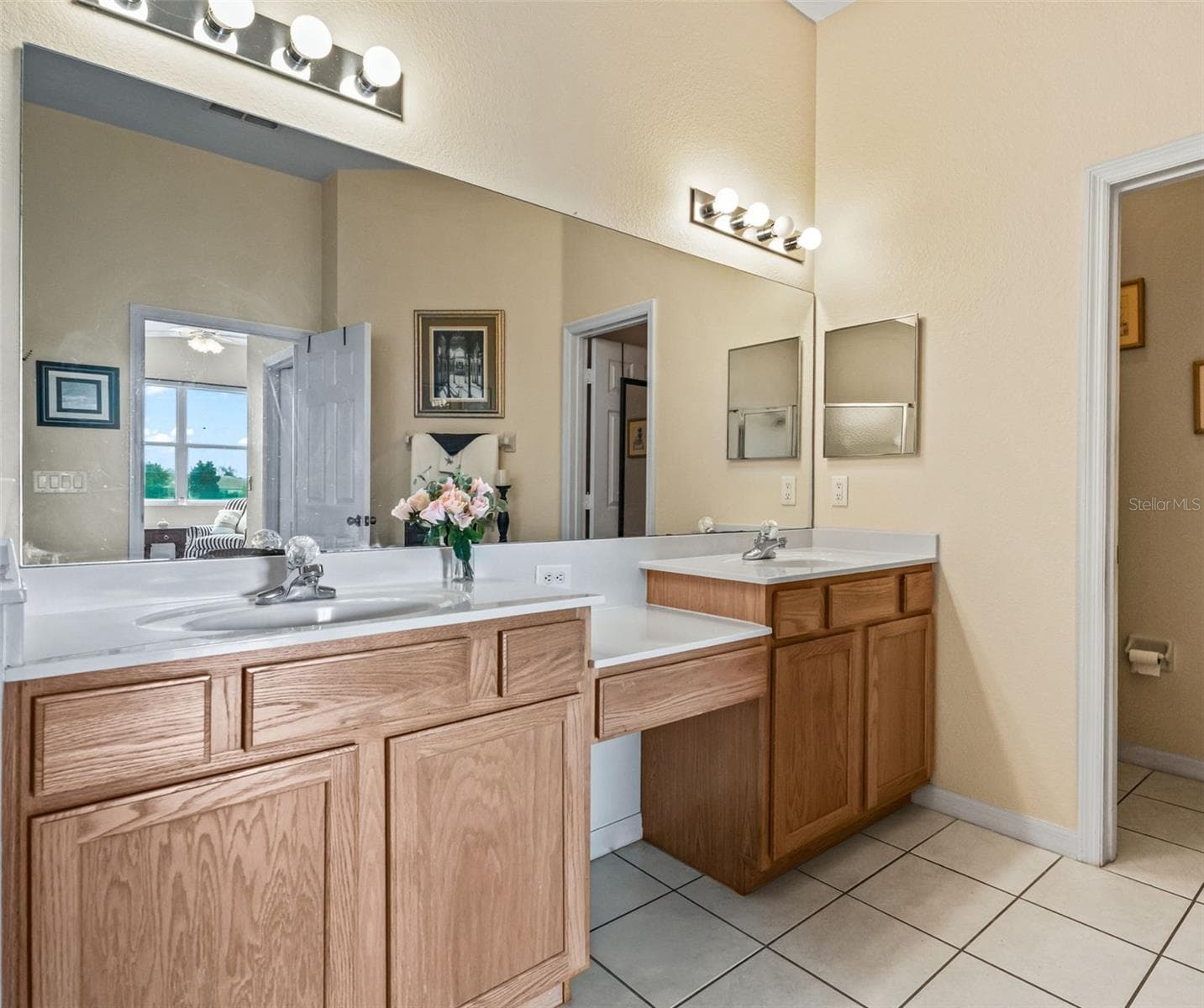 2 Sink Vanity - 17021 SE 115TH TERRACE RD, SUMMERFIELD