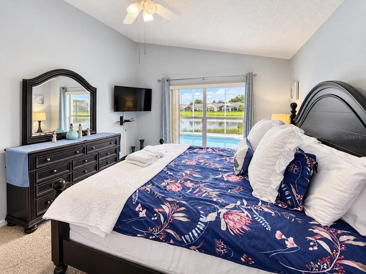 Single Family Residence at 604 EAGLE POINTE S, KISSIMMEE, photo 13 of 25