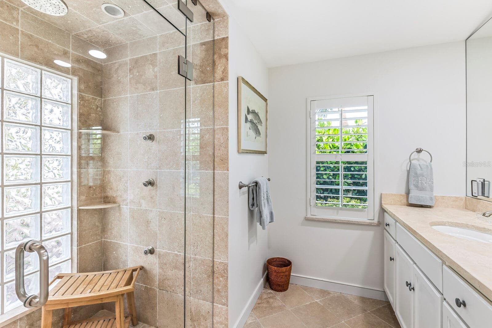 Primary bath - 252 WATERWAYS AVE, BOCA GRANDE