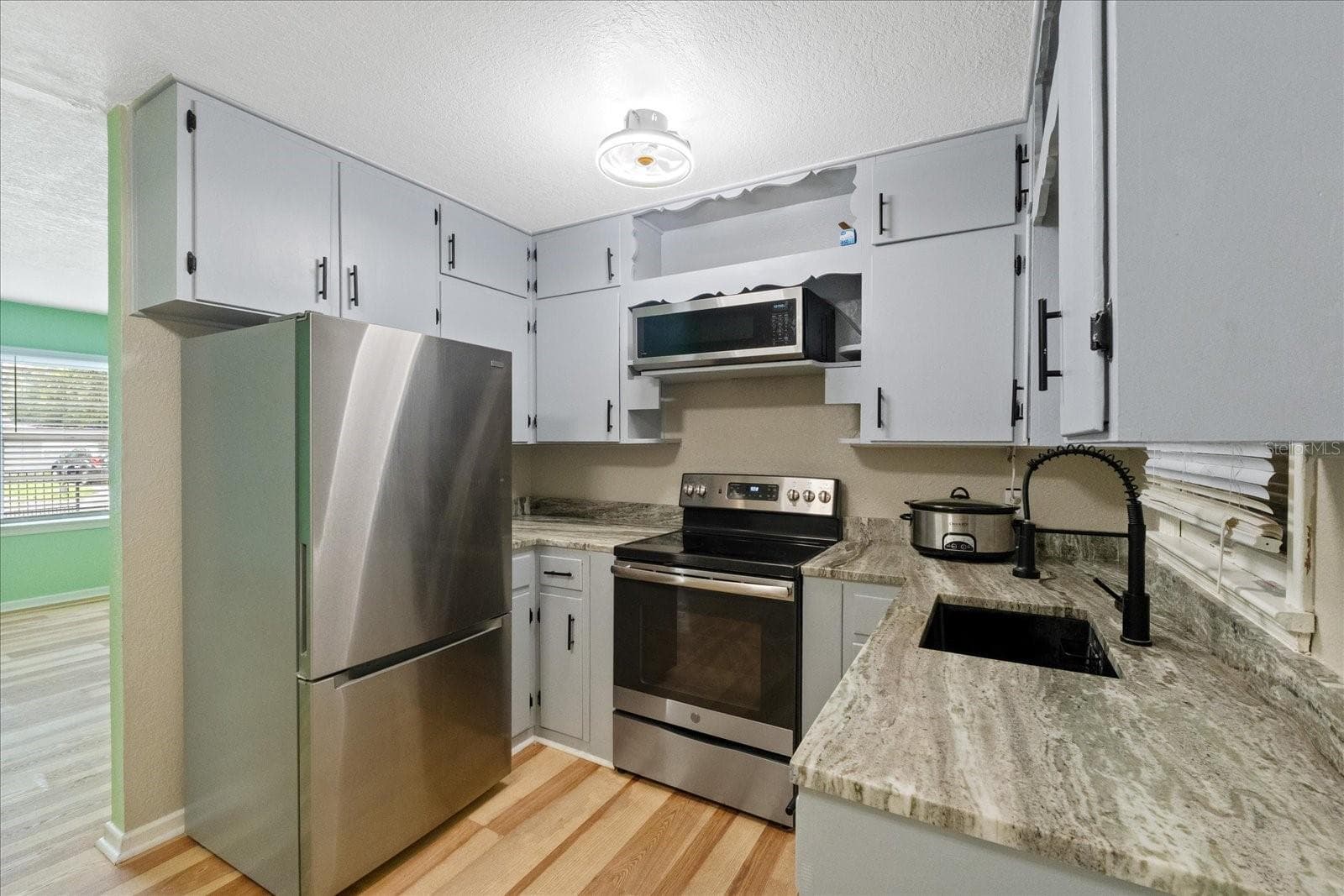 Single Family Residence at 207 KAY ST, AUBURNDALE, photo 9 of 34