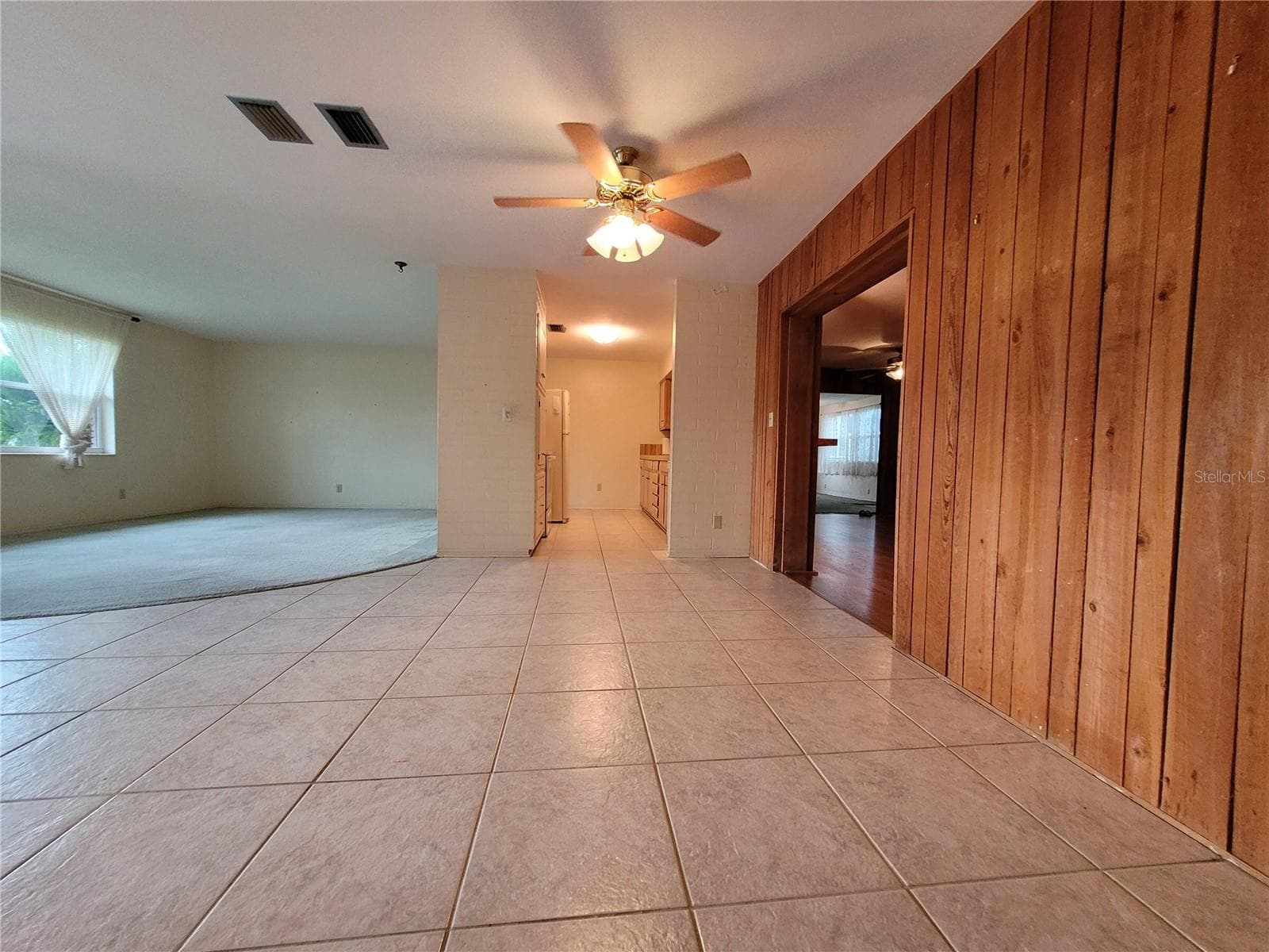 Single Family Residence at 7192 114TH LN, SEMINOLE, photo 6 of 21