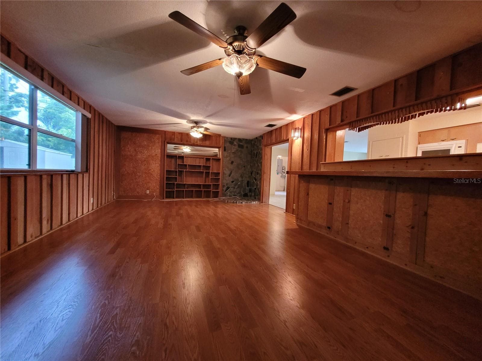 Single Family Residence at 7192 114TH LN, SEMINOLE, photo 9 of 21