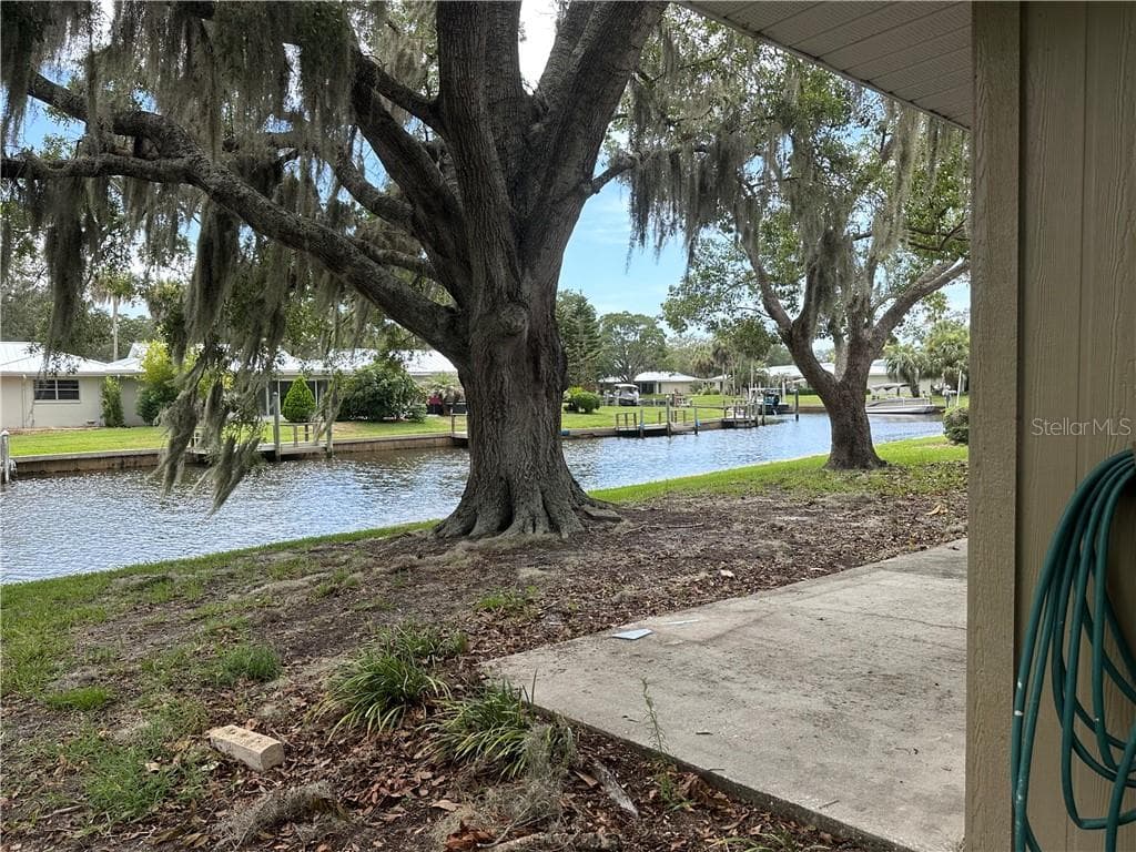 Condominium at 11255 W BAYSHORE # 81 DR #81, CRYSTAL RIVER, photo 3 of 22