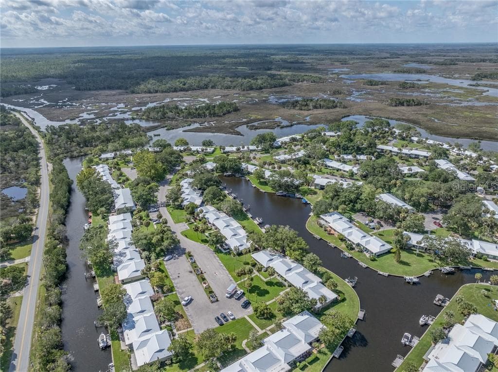 Condominium at 11255 W BAYSHORE # 81 DR #81, CRYSTAL RIVER, photo 14 of 22