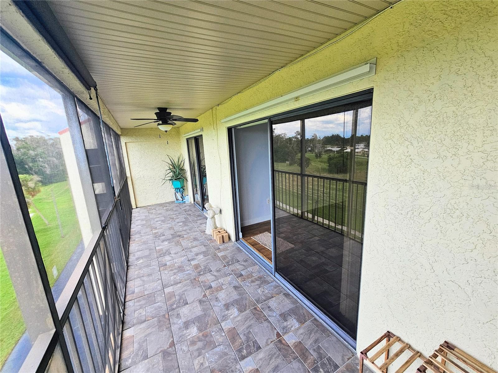 Condominium at 9490 HARBOR GREENS WAY #503, SEMINOLE, photo 12 of 41