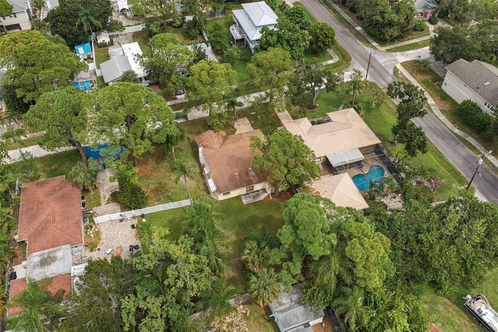 Single Family Residence at 511 TENNESSEE AVE, CRYSTAL BEACH, photo 17 of 17