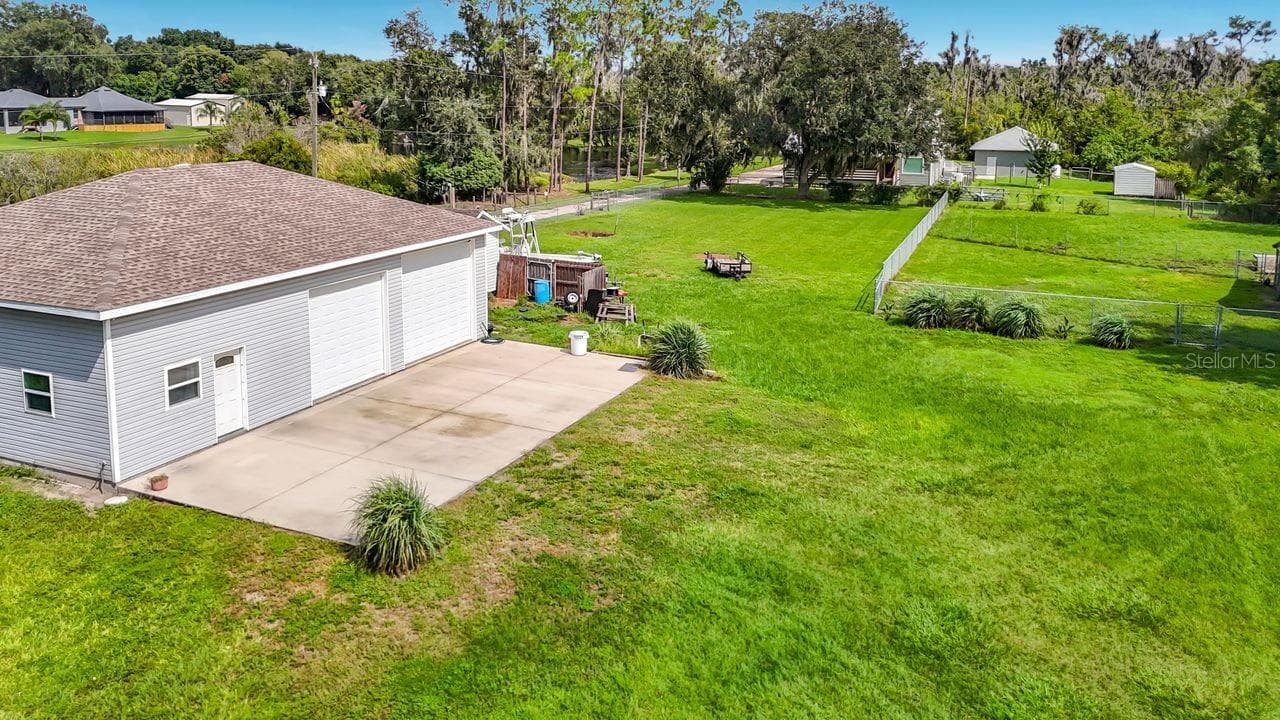 Detached garage - 3569 PITTMAN RD, DOVER
