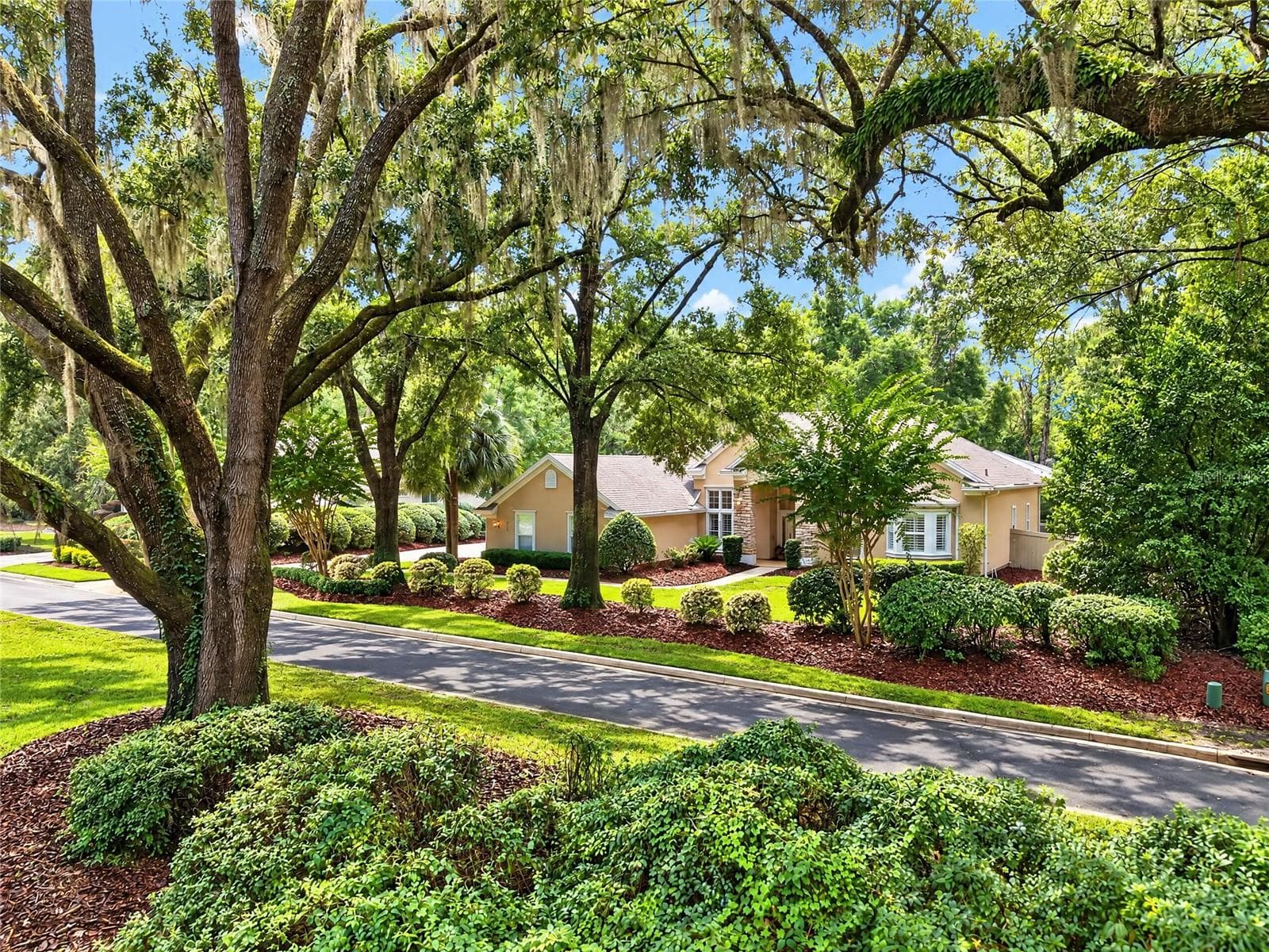 Single Family Residence at 3912 SW 88TH ST, GAINESVILLE, photo 2 of 43