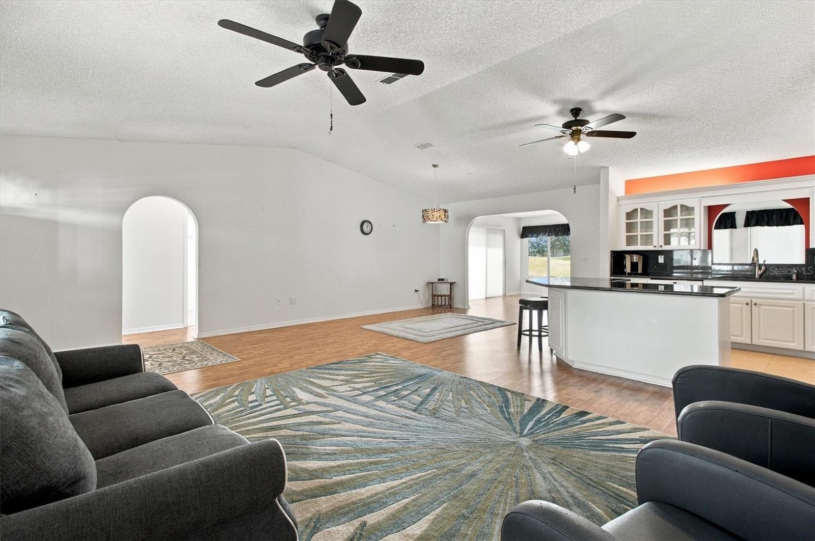 Single Family Residence at 10490 SE 179TH PL, SUMMERFIELD, photo 8 of 35